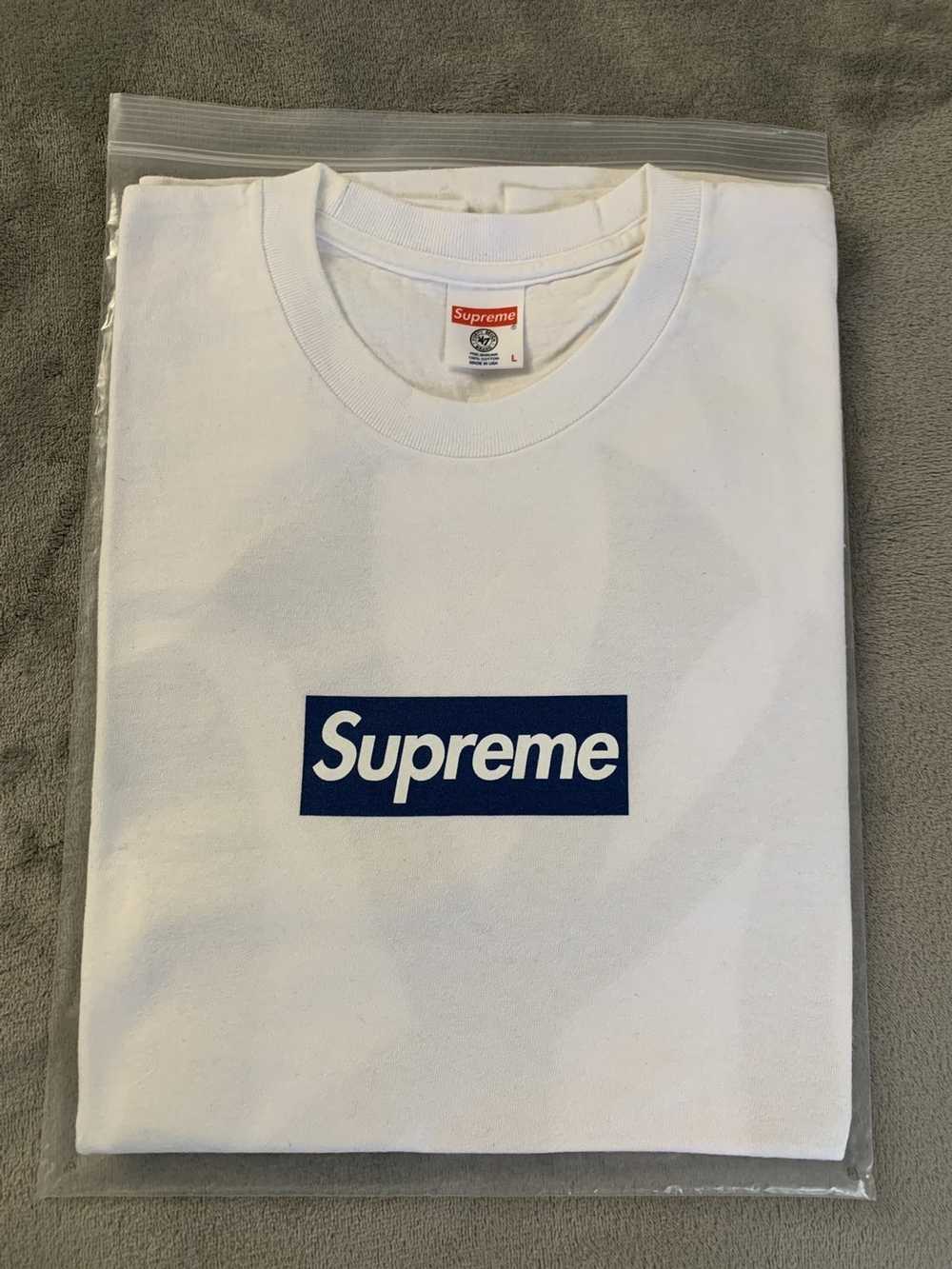 Supreme New York Yankees Box Logo Tee Size M