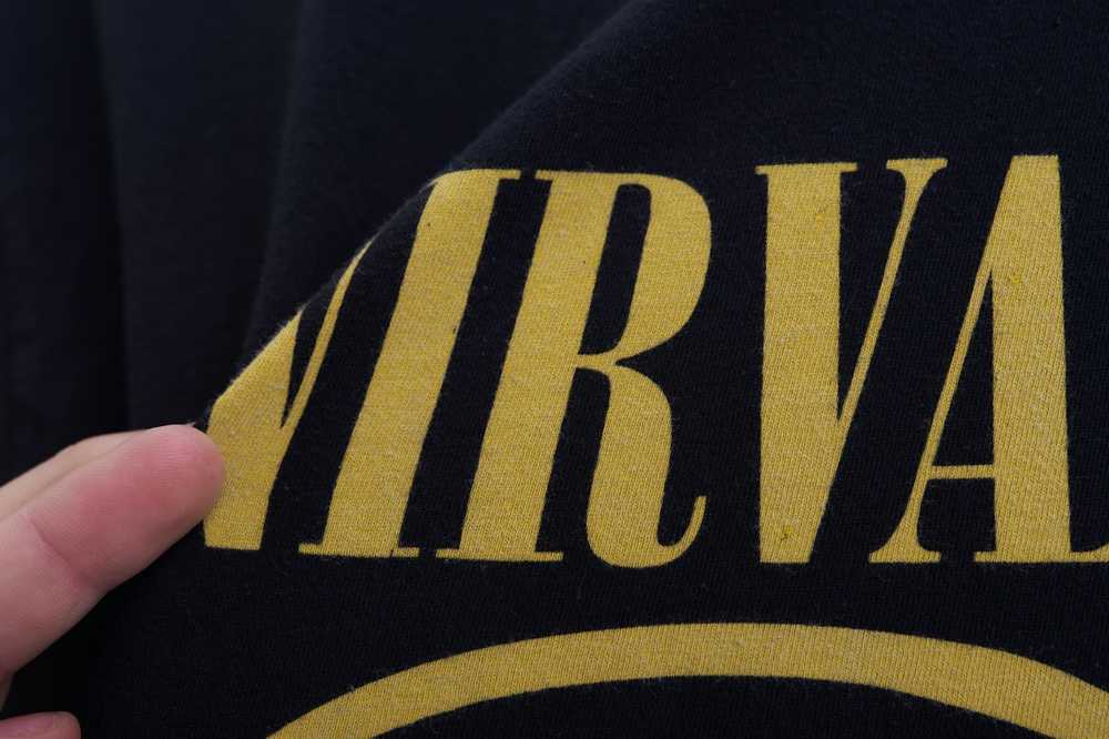 Vintage Nirvana Smiley Face T Shirt Mens Black Ku… - image 9