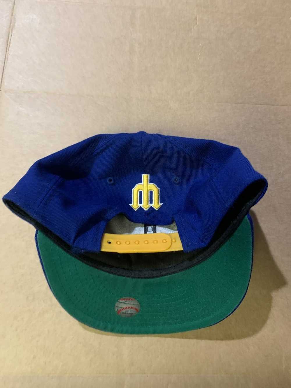 New Era Vintage Seattle Mariners SnapBack - image 4