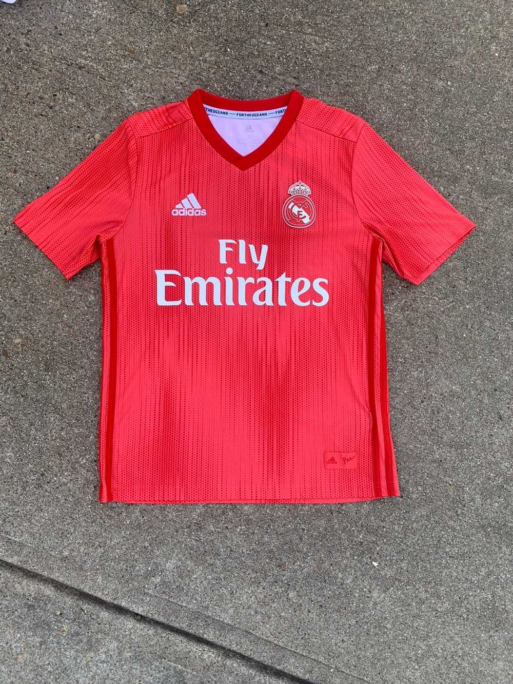 Adidas × Vintage Original 2018 Real Madrid Parley… - image 1