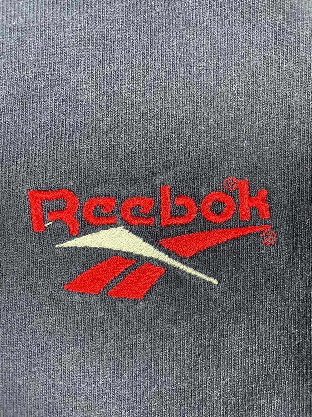 Reebok × Vintage Vintage 90s Reebok embroidered i… - image 2