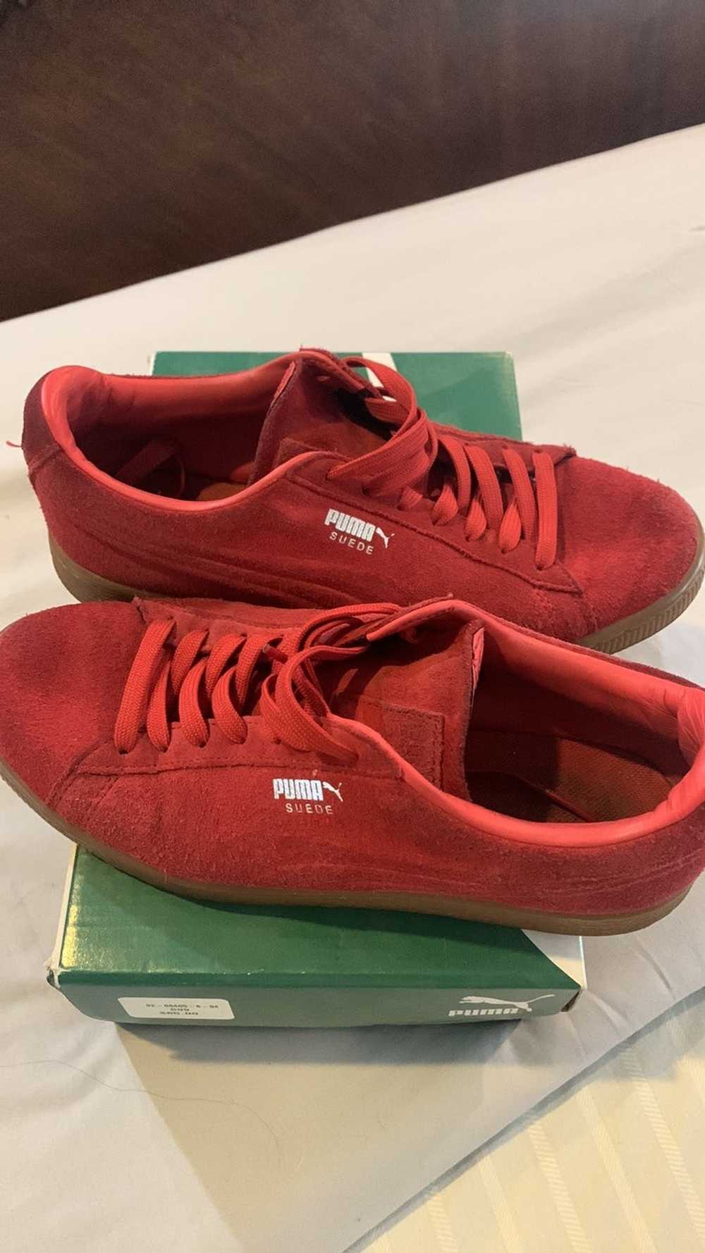 Puma Red suede gum sole Puma sneaker size 6 - image 1