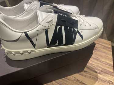 Valentino Garavani Men's Vlogo Pace Low Top Sneakers in Split Leather - White Green - Size 10