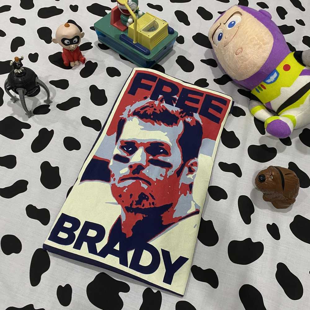 NFL × Streetwear Free Brady - image 1