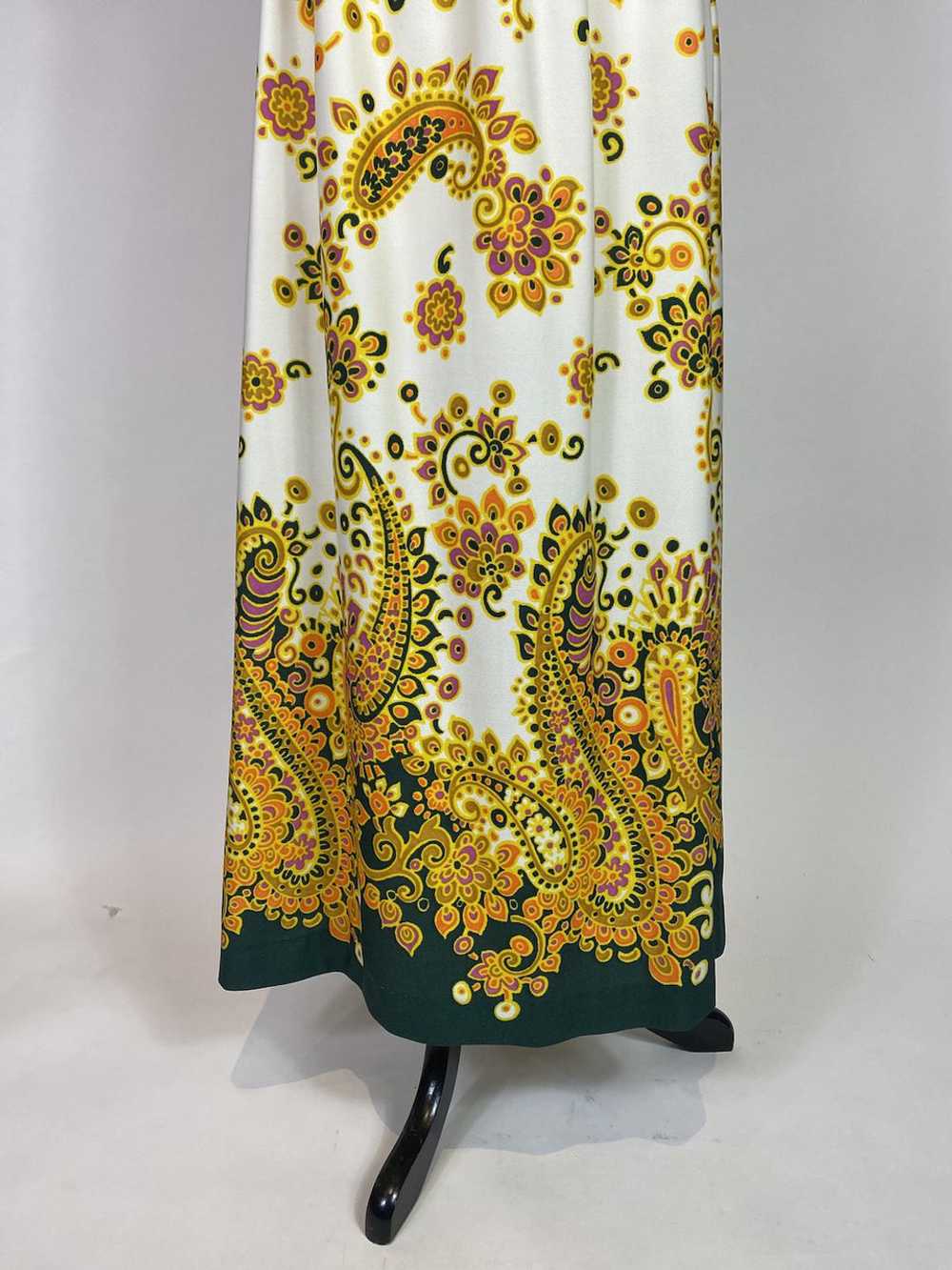 1970s Paisley Print Maxi Dress - image 3
