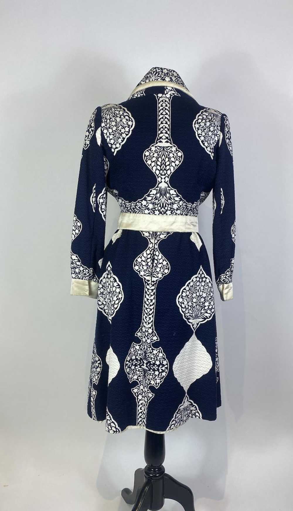 1960s Ronald Amey Printed Silk Trim Dress and Jac… - image 9