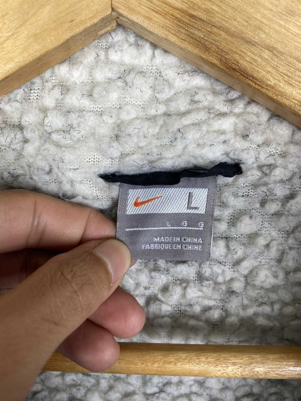 Nike NIKE SWOOSH SMALL LOGO SPORTSWEAR ZIPPER LON… - image 5