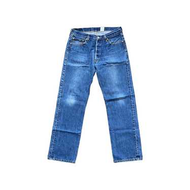 Mens medium wash levis - Gem