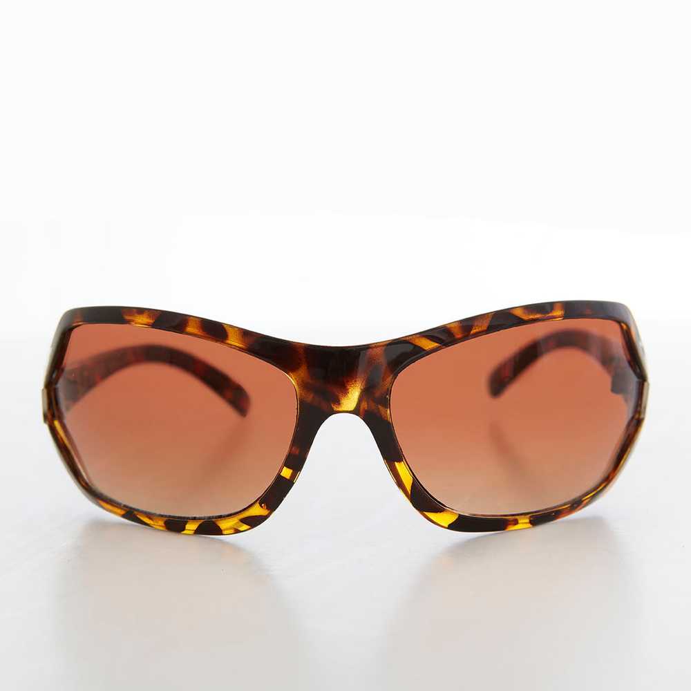 Curved Wrap Vintage Sunglasses - Joni - image 3