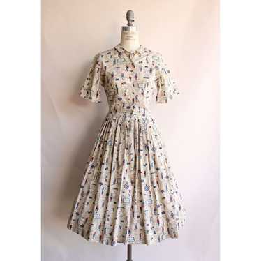 Vintage 1950s Novelty Print Dress with Belt and P… - image 1