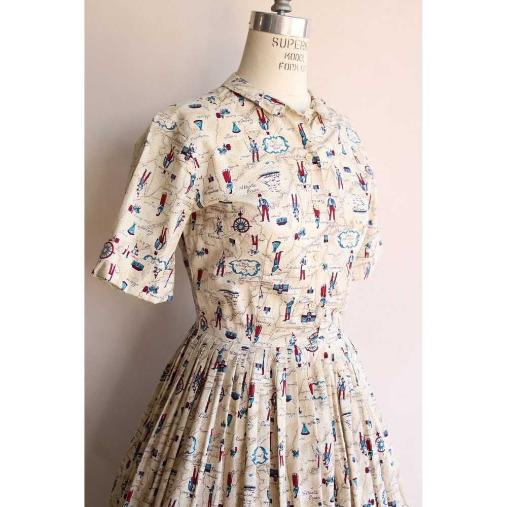 Vintage 1950s Novelty Print Dress with Belt and P… - image 3
