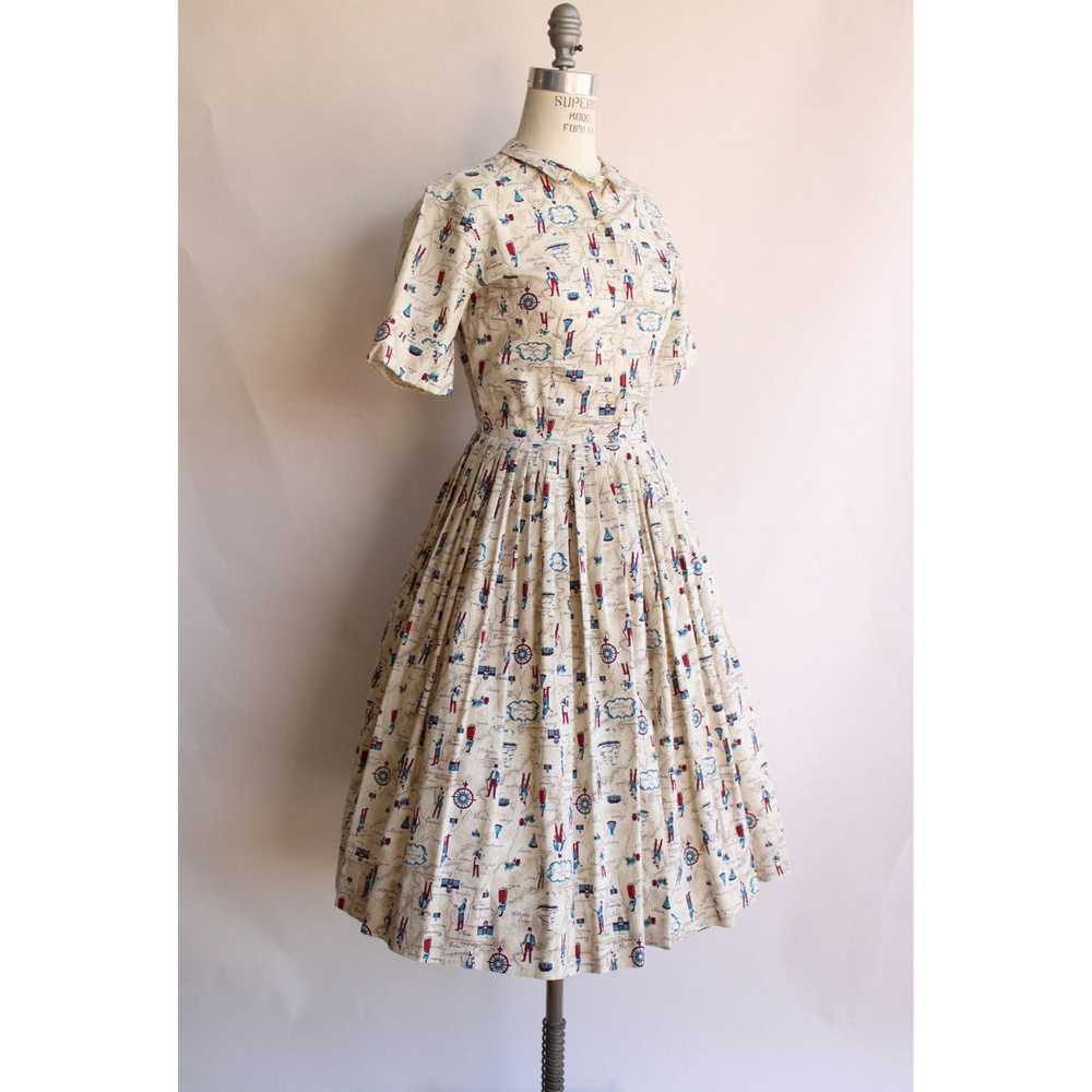 Vintage 1950s Novelty Print Dress with Belt and P… - image 4