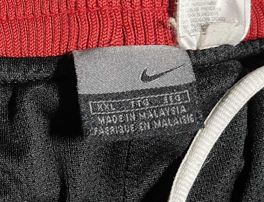Nike NIKE GYM SHORTS - image 4