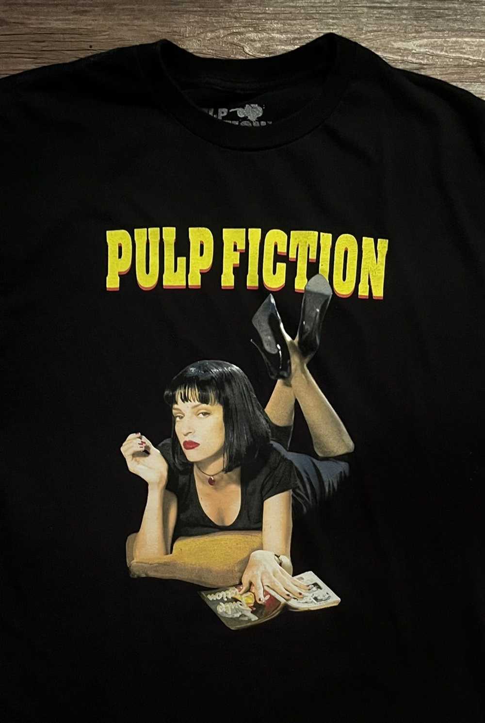 Movie × Streetwear Pulp Fiction movie t-shirt siz… - image 2