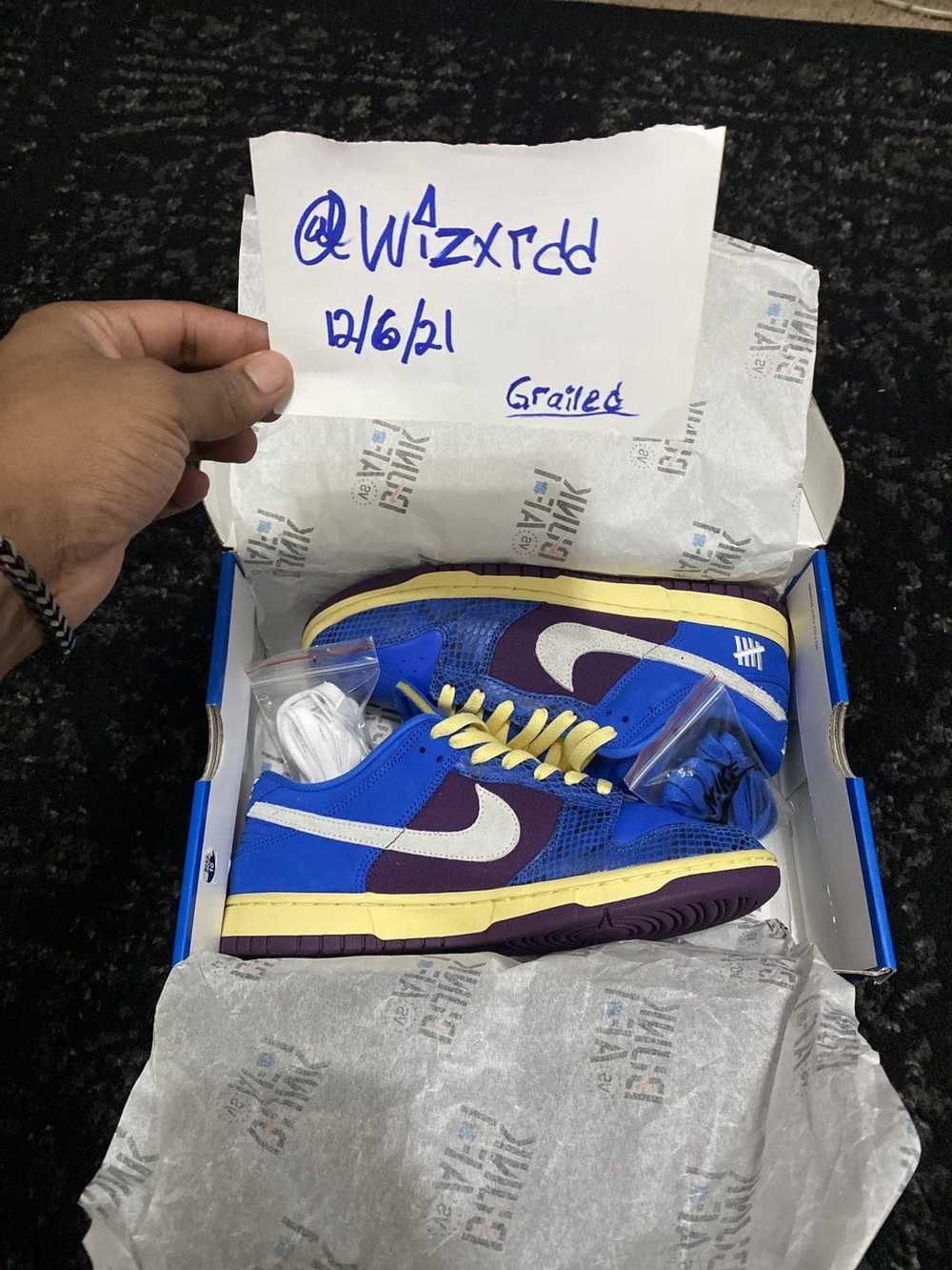 dunk low 5 on it