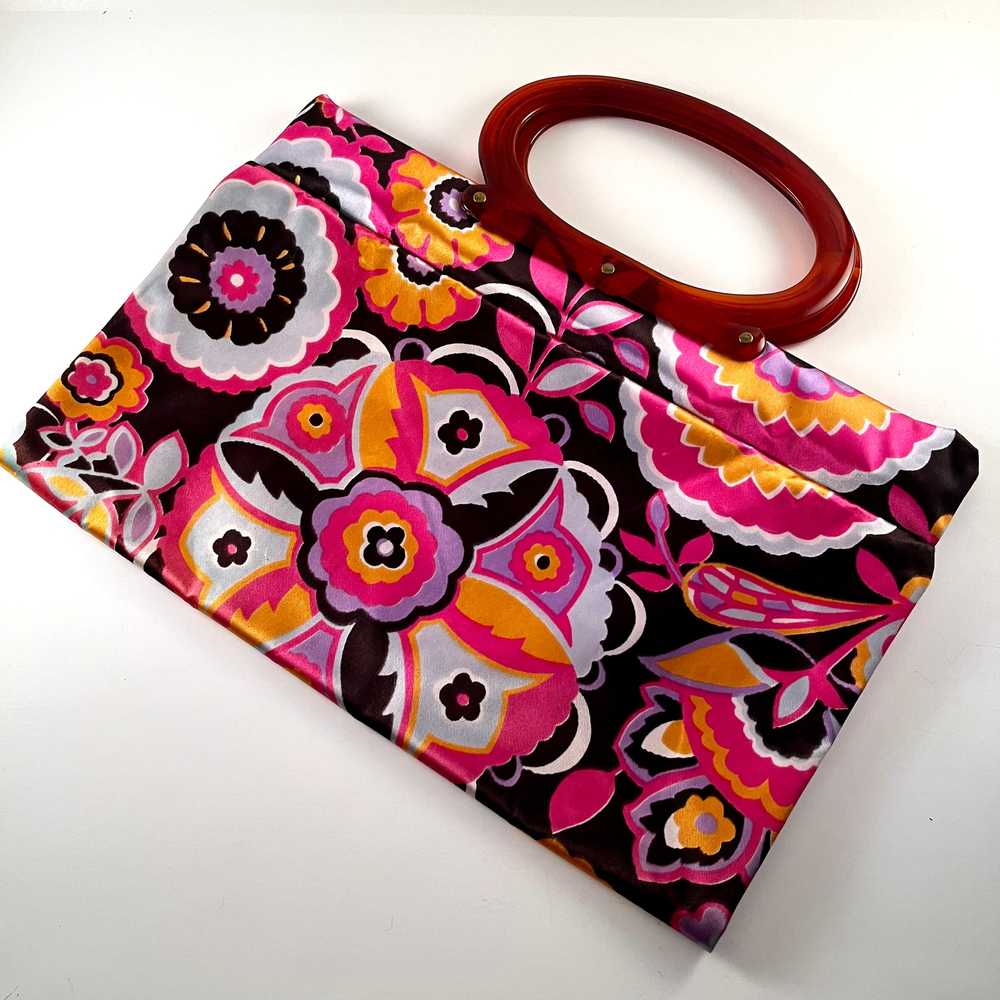 Late 60s/ Early 70s Collapsible Tote Bag - image 1
