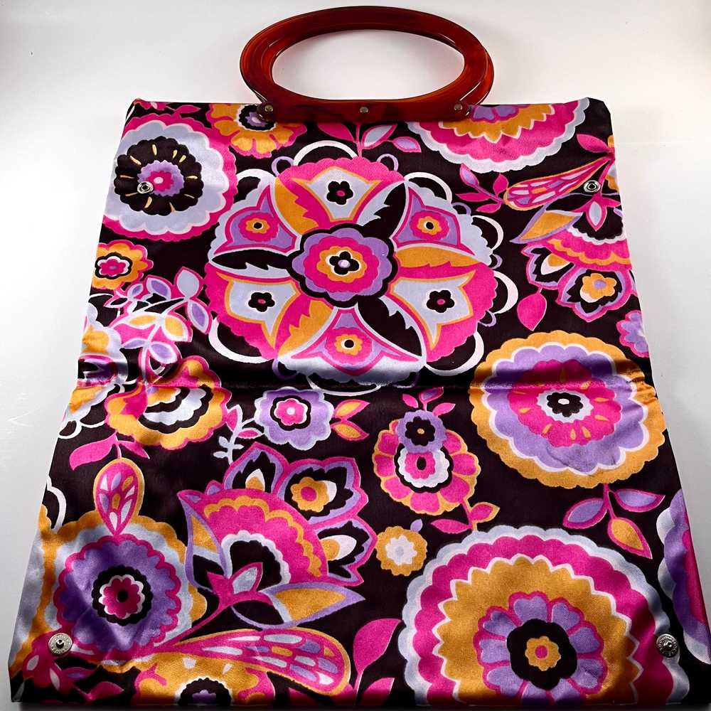 Late 60s/ Early 70s Collapsible Tote Bag - image 4