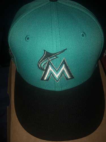 New Era Miami Marlins Cooperstown Corduroy 59FIFTY Fitted Hat - Teal, Size 7 1/4 by Sneaker Politics