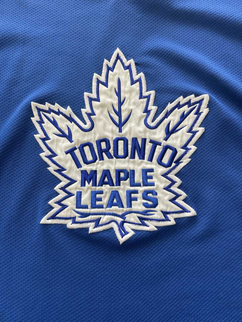 Leafs jersey outlet history