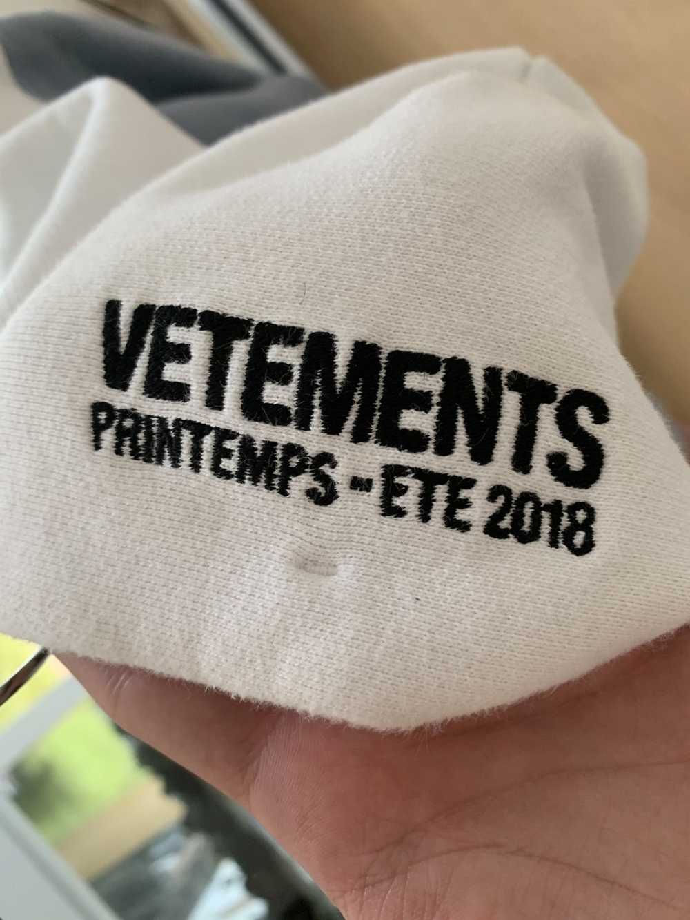 Vetements Vetements Swiss Bank Hoodie 2018 - image 3