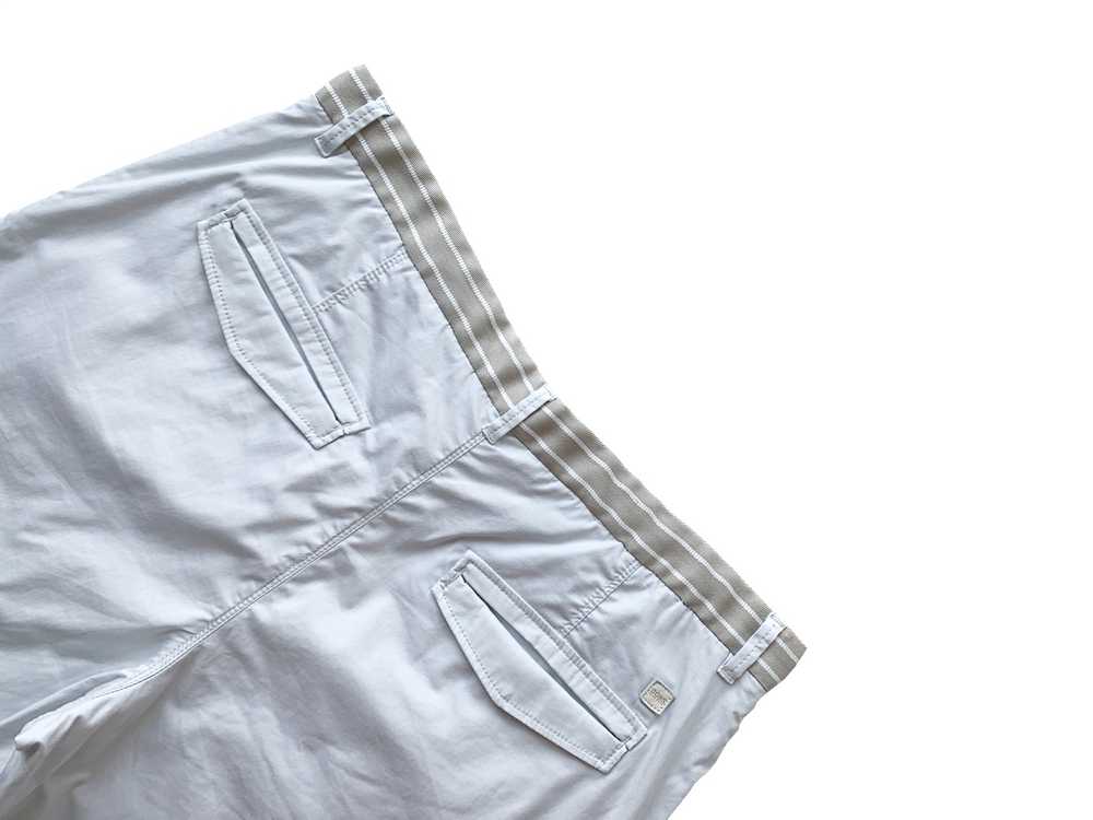 Hugo Boss Hugo Boss light grey chino shorts - image 5