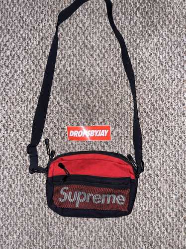 Supreme Woven Shoulder Bag Red❤️ New✨ Price : 5,990฿ ส่งฟรี