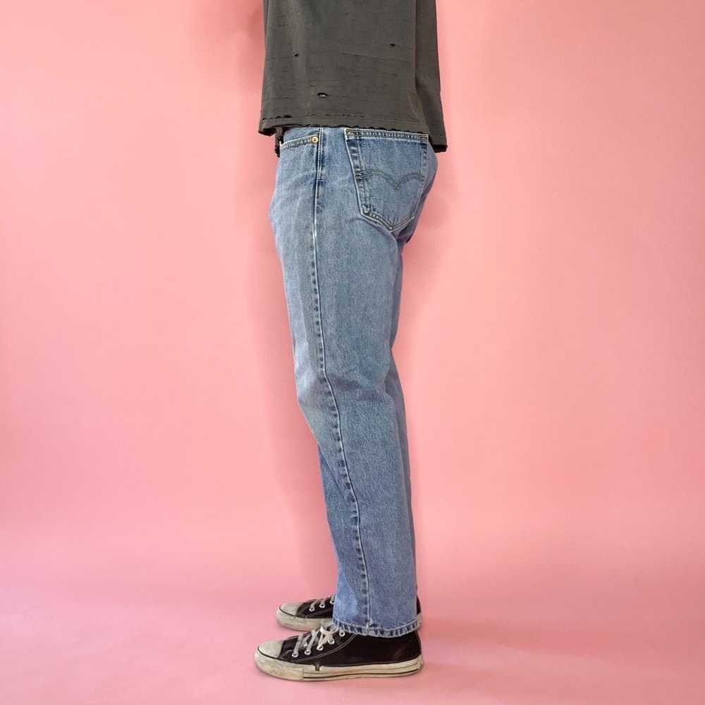 Levi's × Streetwear × Vintage Y2K Levi's 505 Stra… - image 2