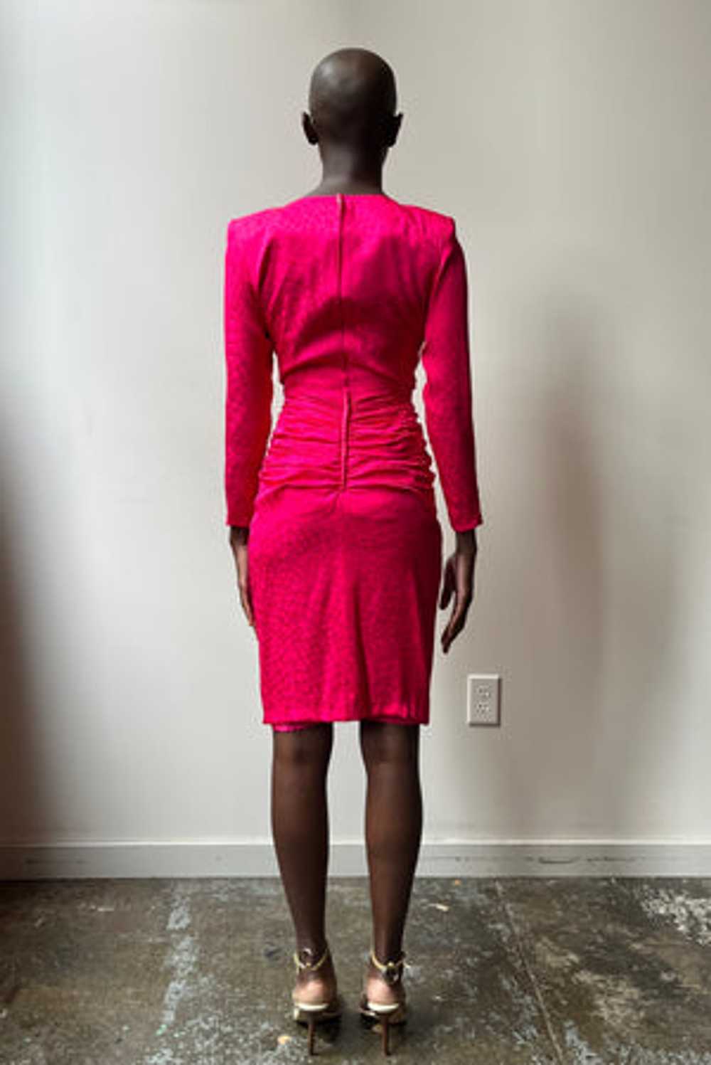 Vicky Tiel Couture Hot Pink Silk Ruched Dress - image 5