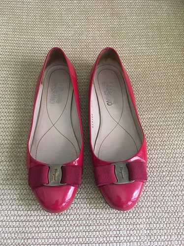 Salvatore Ferragamo ヴァリナ　ピンク Salvatore Ferragamo ヴァリナ ピンク ヴァリナ - ウィメンズ