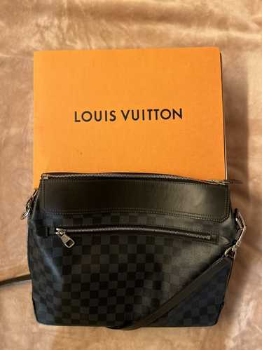 Louis Vuitton Louis Vuitton Damien Cobalt Greenwic