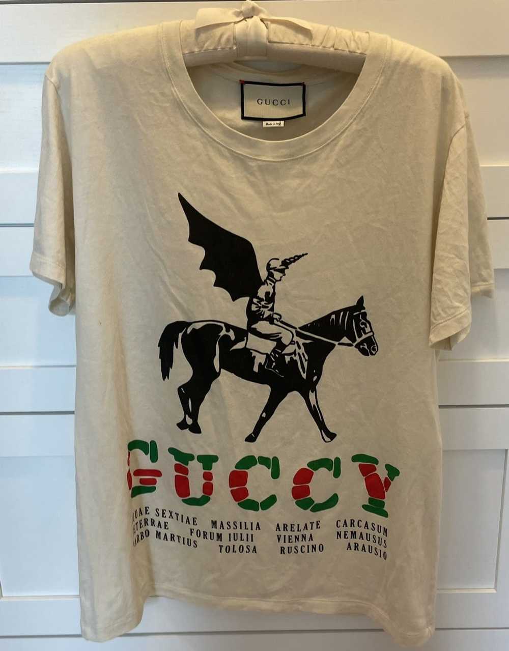 Gucci GUCCI/GUCCY winged jockey graphic t-shirt - image 1