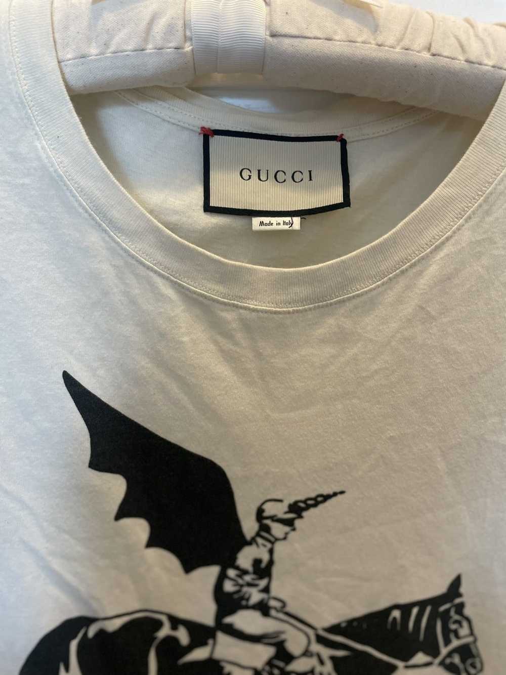 Gucci GUCCI/GUCCY winged jockey graphic t-shirt - image 3