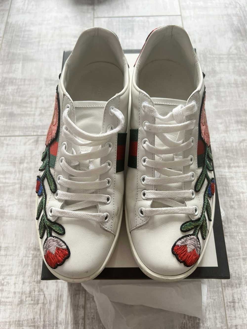 Gucci Gucci Floral Embroidered Ace Sneakers size … - image 3