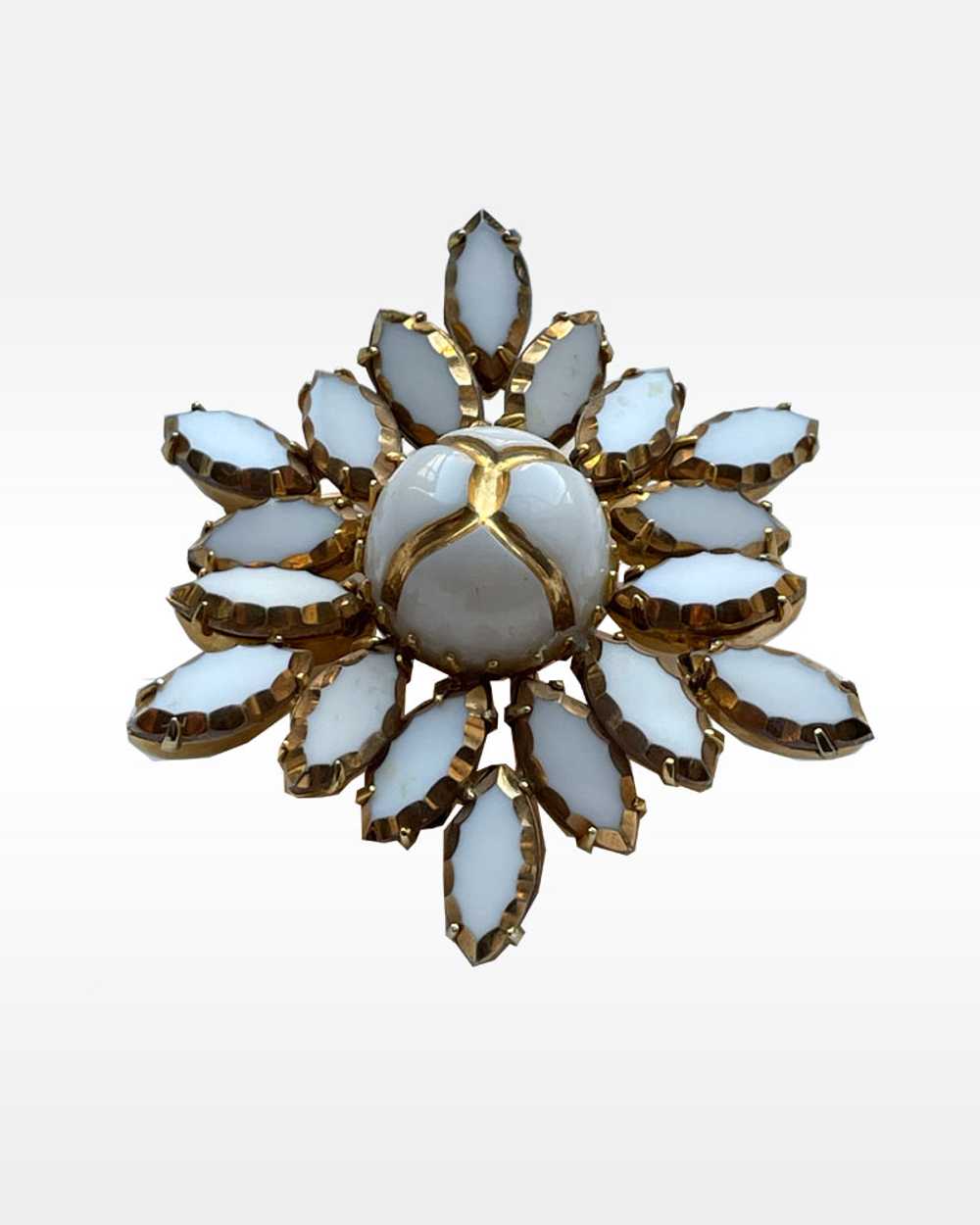 Hattie Carnegie Gold and White Glass Pin - image 3