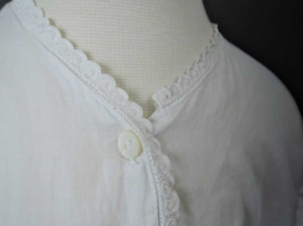 Vintage Edwardian Child Gown, button front, Edwar… - image 5