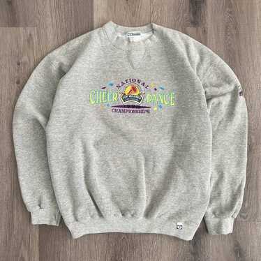 Vintage Vintage 1998 Disney Grey Sweatshirt Made i