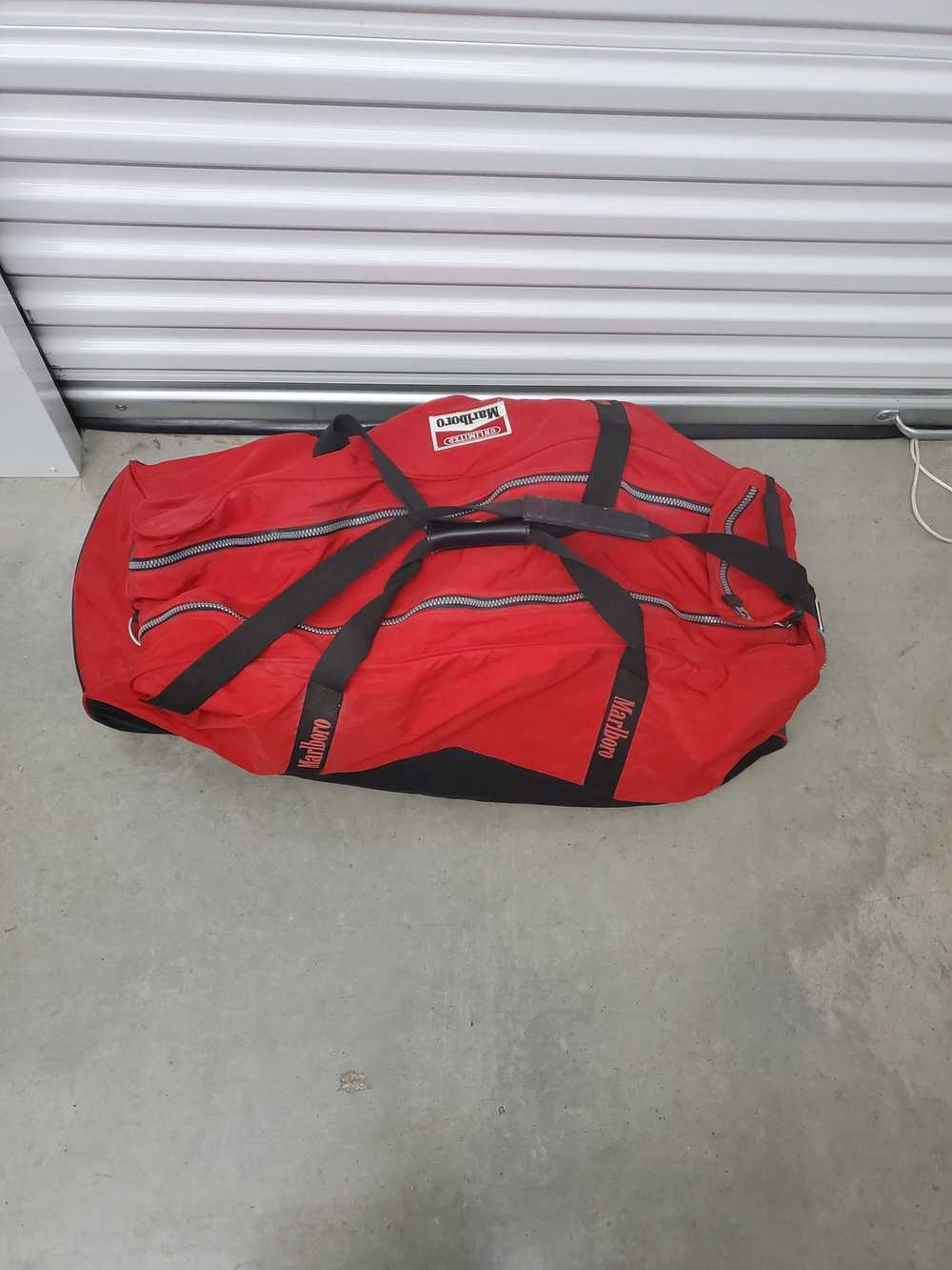 Marlboro × Vintage 90s Marlboro Travel Bag (Extra… - image 4