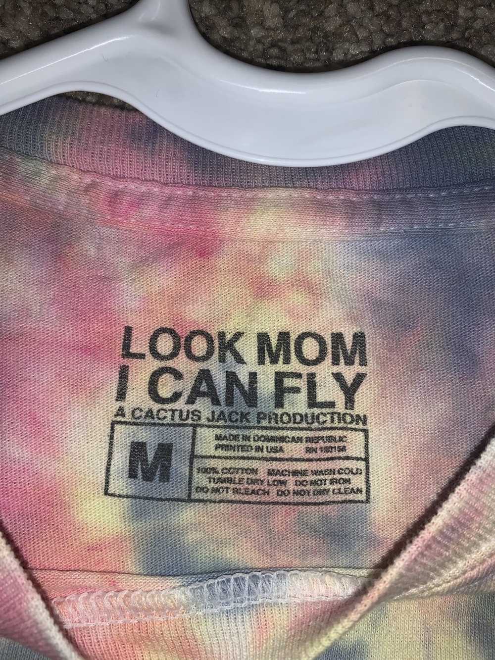 Streetwear Travis Scott Look Mom I Can Fly Tee - image 3