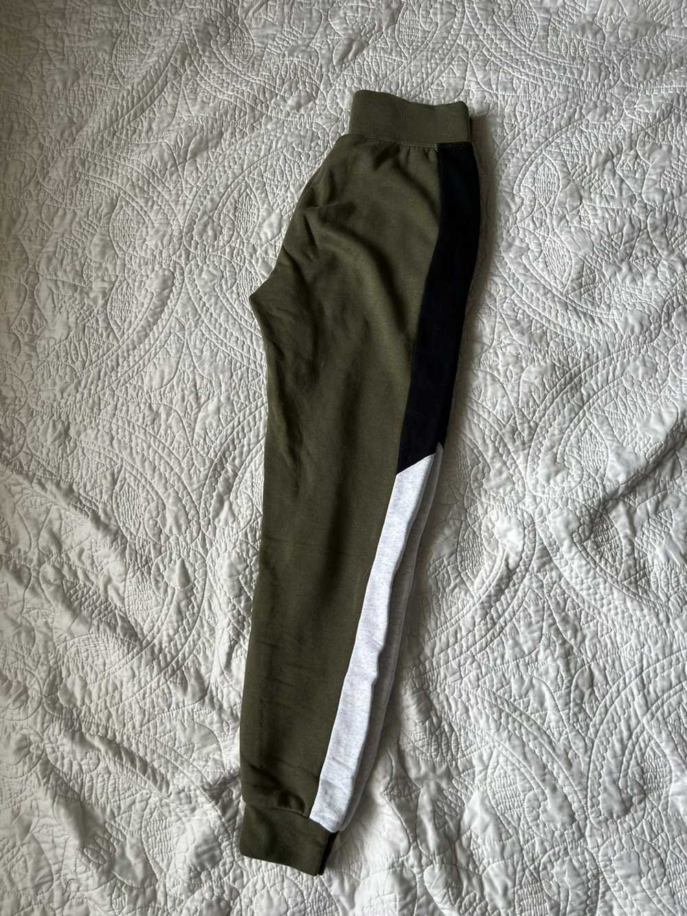 Nike (W) XS Nike sweatpants - image 6