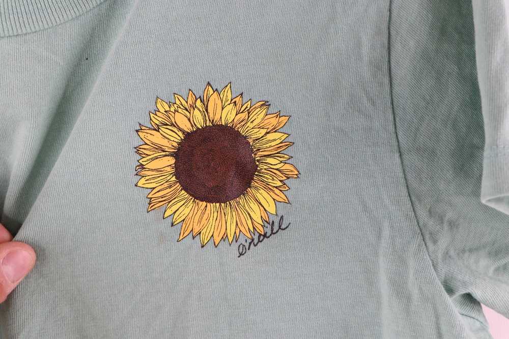 Vintage O'Neill Surfing Distressed Sunflower Out … - image 5