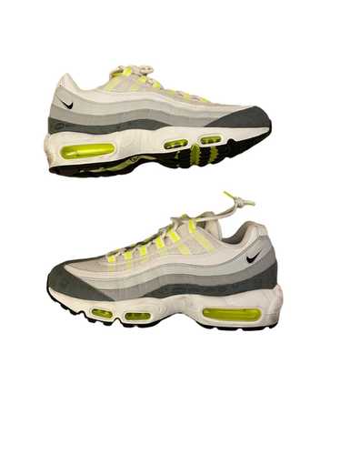 Nike Airmax 95 Green and Grey