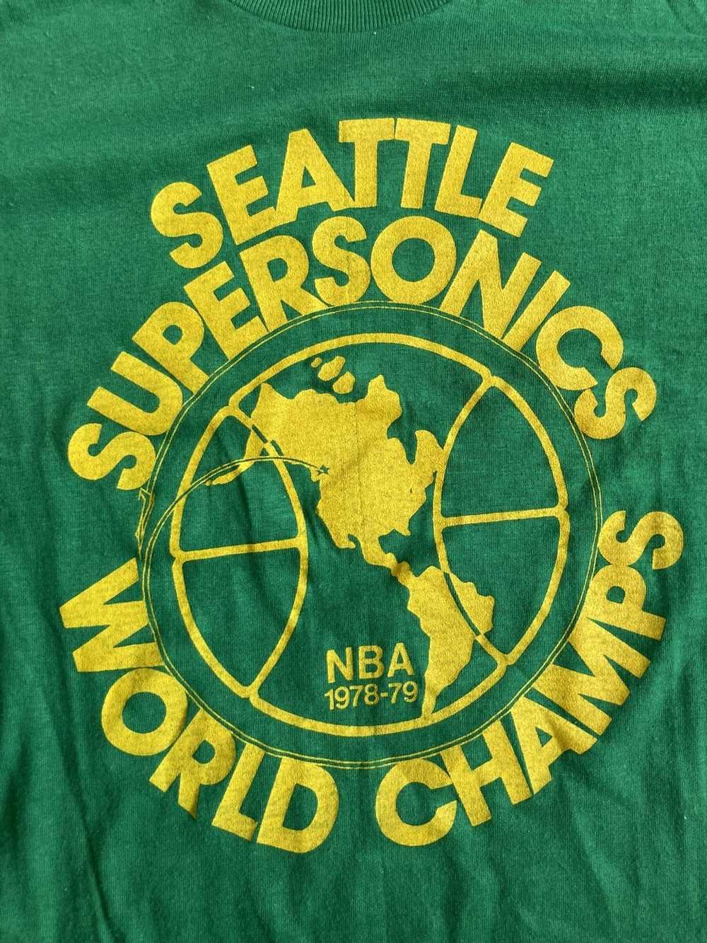 Vintage Vintage Seattle sonics shirt - image 3