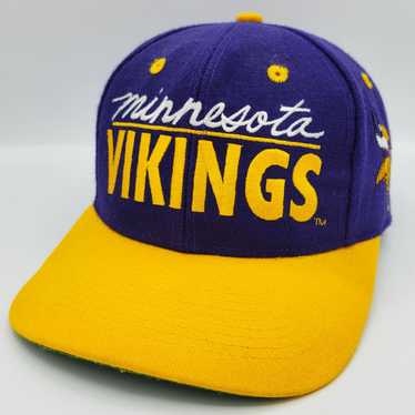 Vintage Minnesota Vikings Youngan Bar Script SnapBack Hat Cap Wool Blend NFL