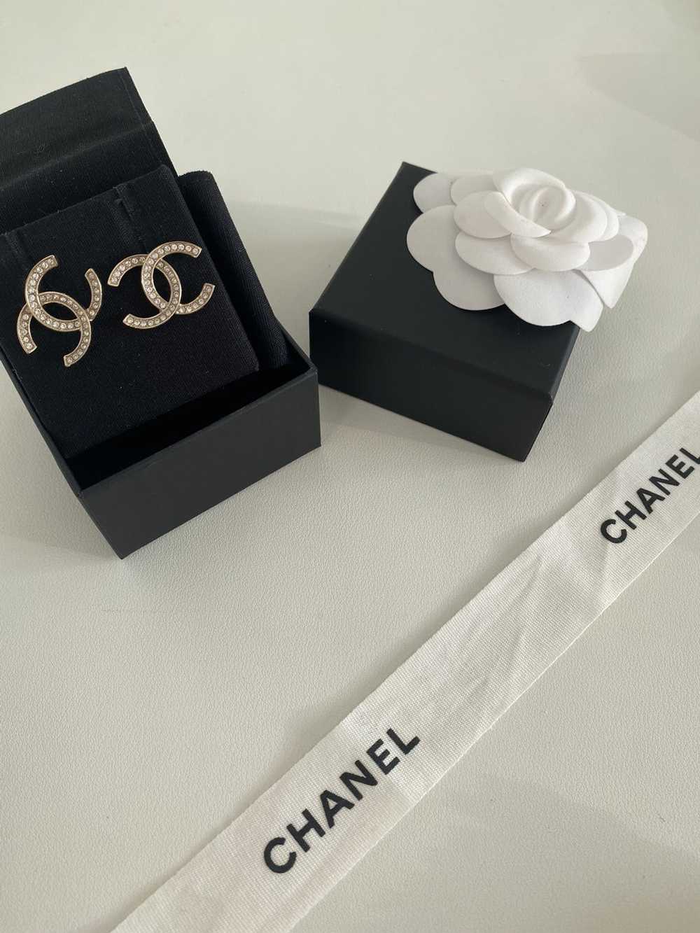 Chanel Chanel cc logo crystal earrings - image 4