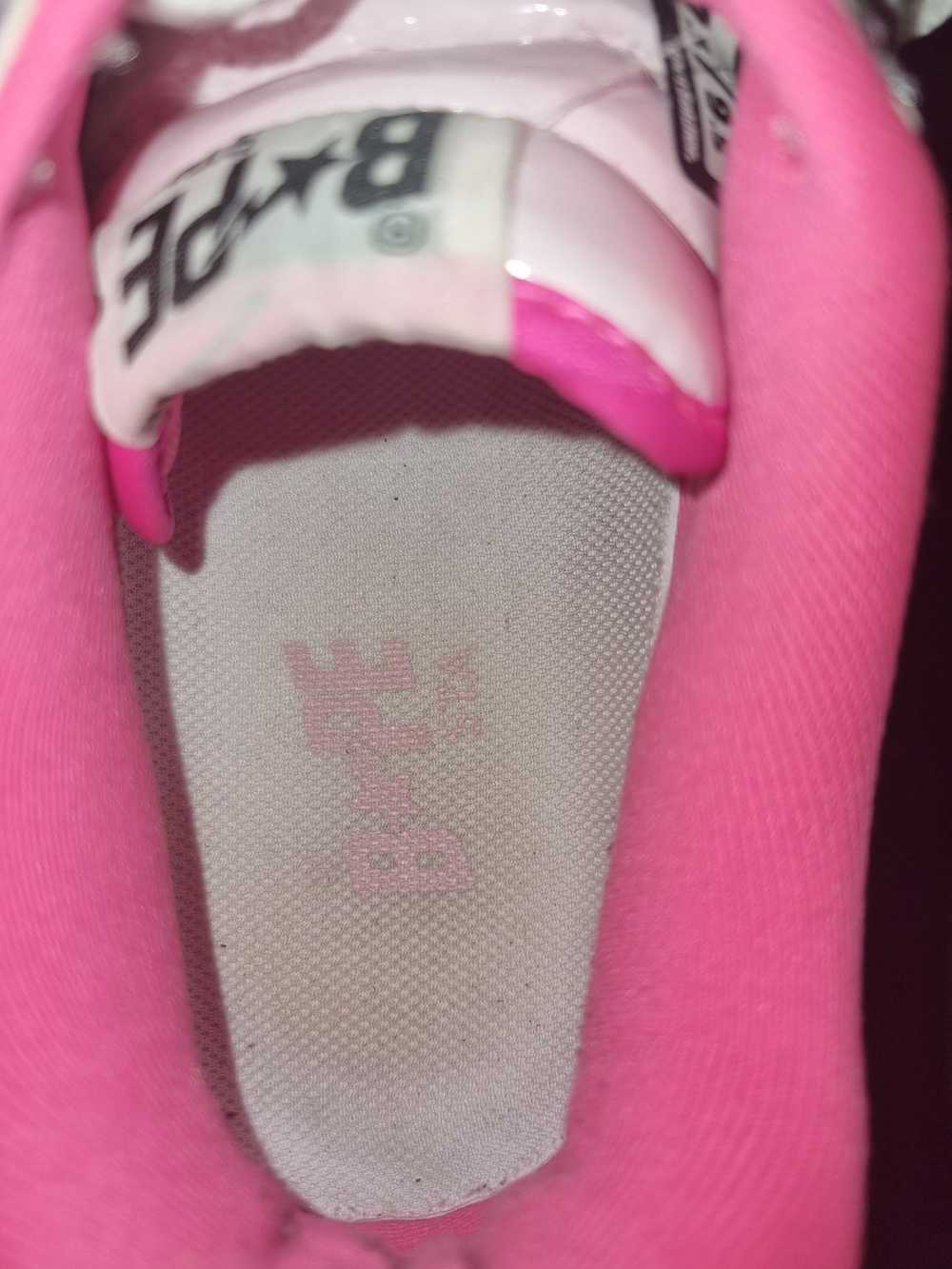 Bape A BATHING APE KAWS BAPESTA PINK FS-029 - image 10