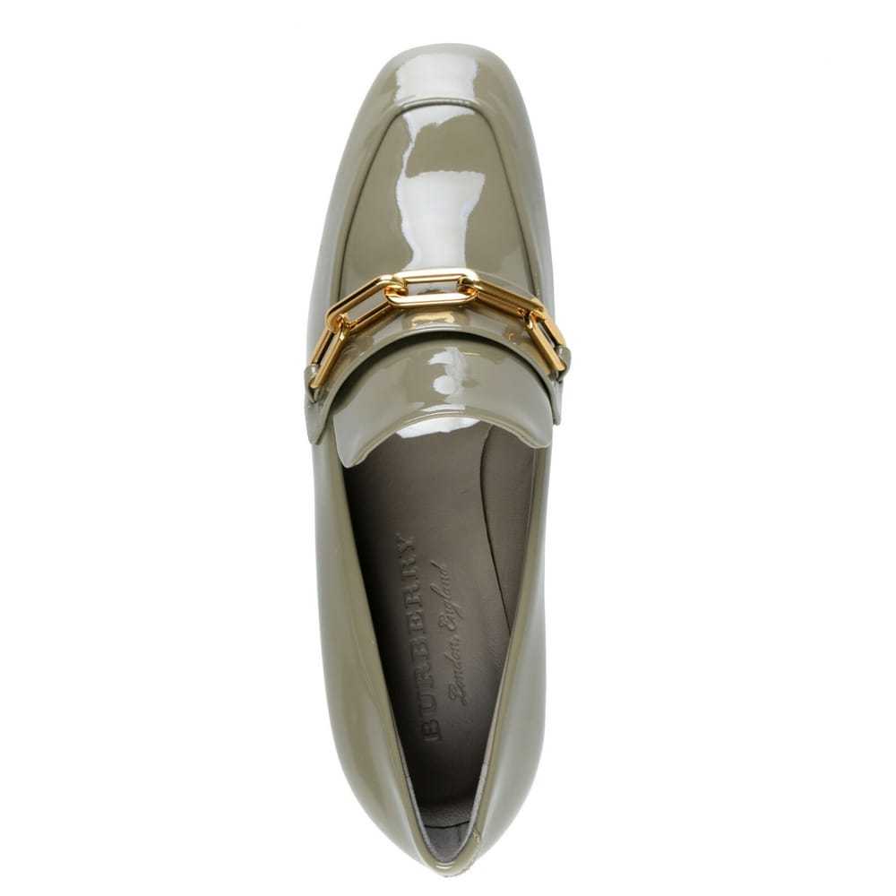 Burberry Patent leather flats - image 7