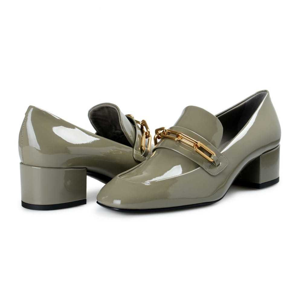 Burberry Patent leather flats - image 8