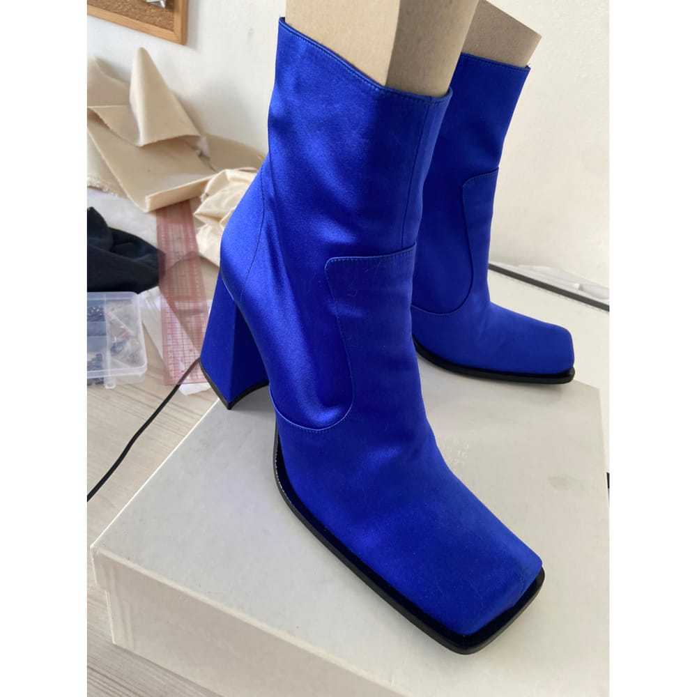 Maison Martin Margiela Velvet ankle boots - image 7