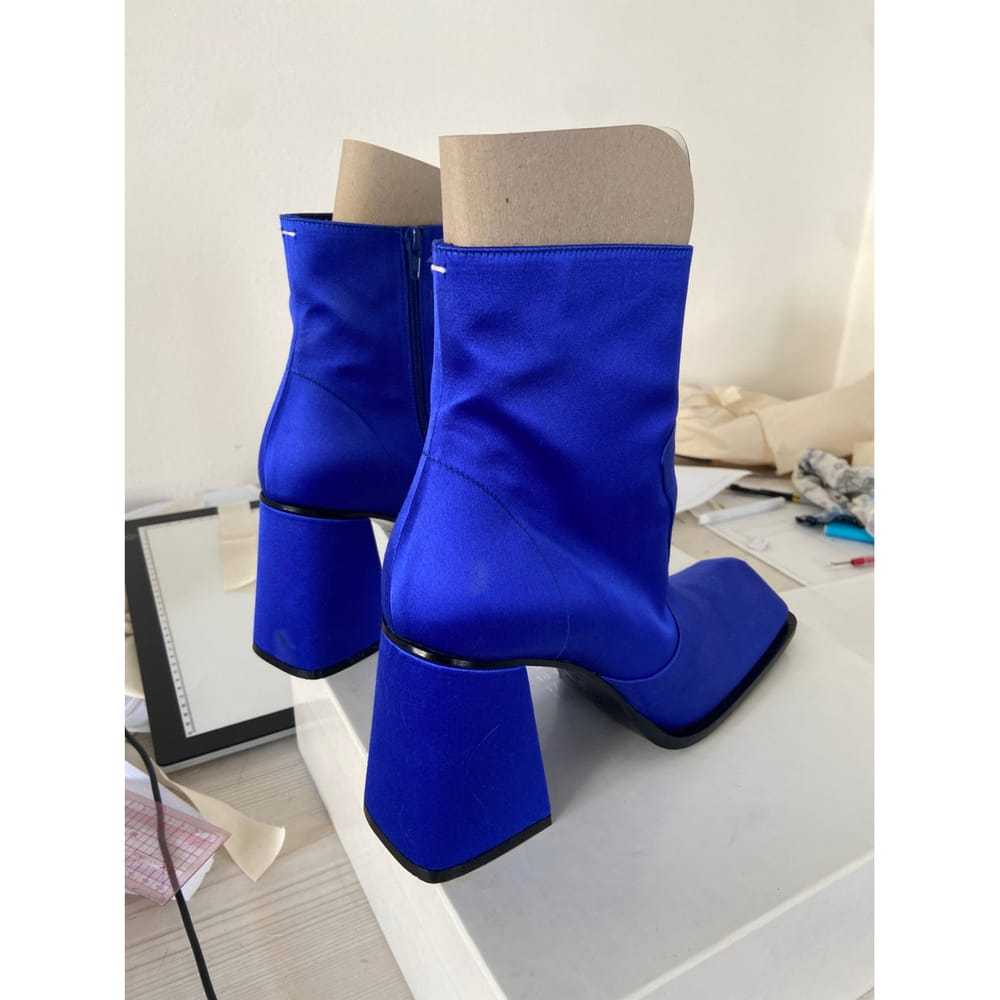 Maison Martin Margiela Velvet ankle boots - image 8