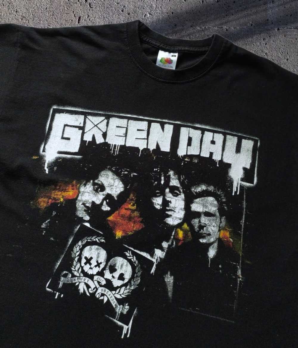 Band Tees × Vintage Green day 2009 vintage London… - image 3